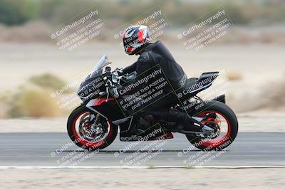 media/May-05-2025-Moto Forza (Mon) [[3c1838c5e5]]/2-B Group/Session 3 (Panning Test Turn 14 Inside)/